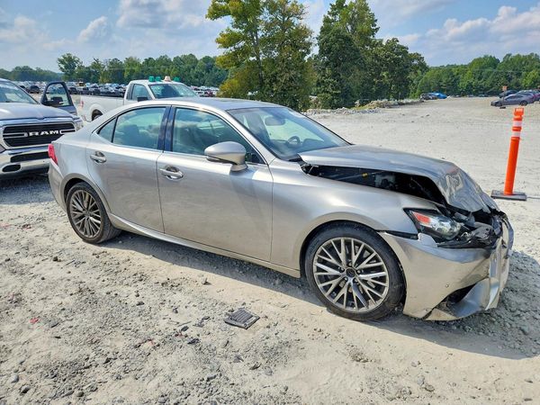 2016 LEXUS IS