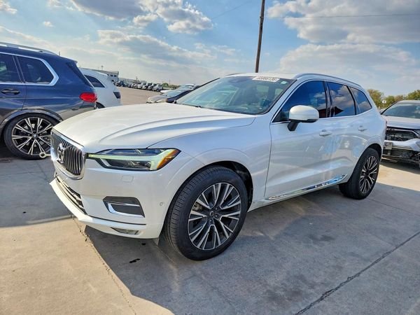2018 VOLVO XC60 — DSFA — Front 3/4