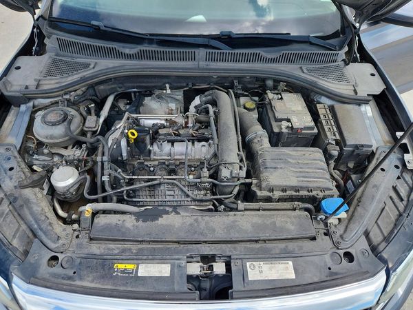 2020 VOLKSWAGEN JETTA S, SE, R-Line — Engine bay