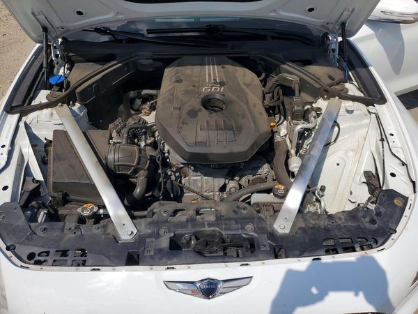2022 GENESIS G70 — Engine bay