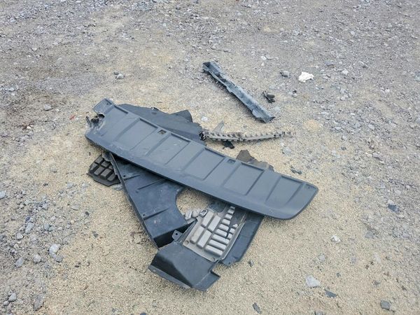 2012 AUDI Q7 — LOOS