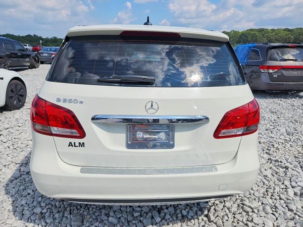 2017 MERCEDES-BENZ B B250e