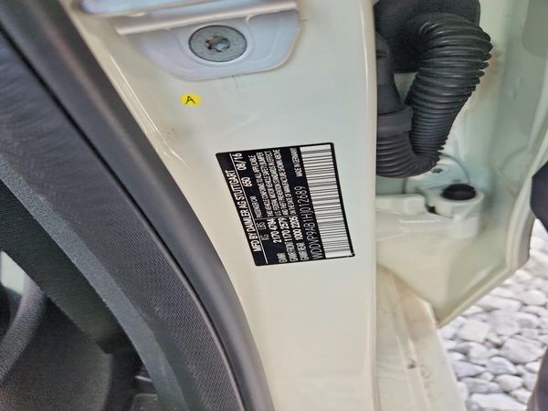 2017 MERCEDES-BENZ B B250e