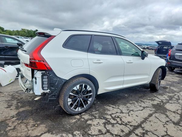 2026 VOLVO XC60 Plus Dark — PSRA