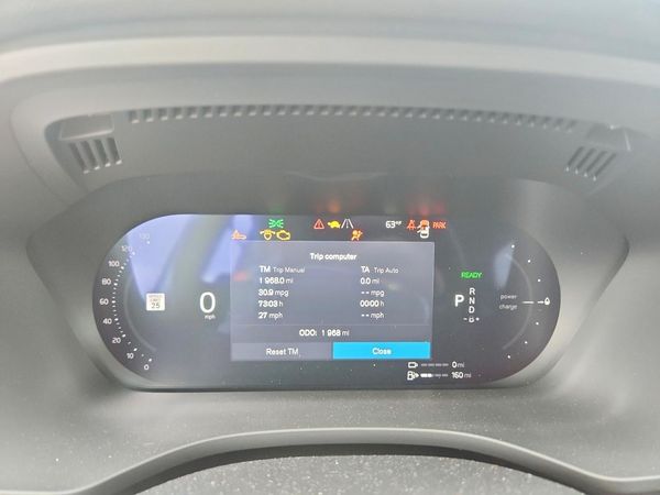 2026 VOLVO XC60 Plus Dark — ODOM