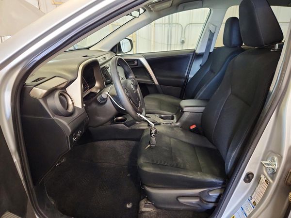 2015 TOYOTA RAV4 LE (X Grade)