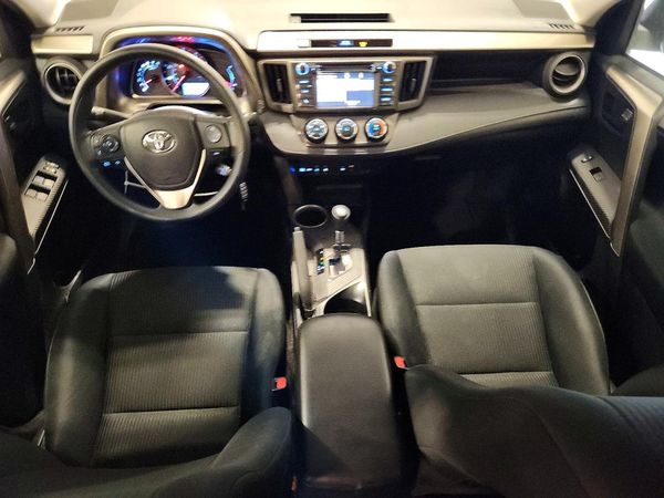 2015 TOYOTA RAV4 LE (X Grade)