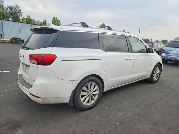 2015 KIA SEDONA GLS - Middle level