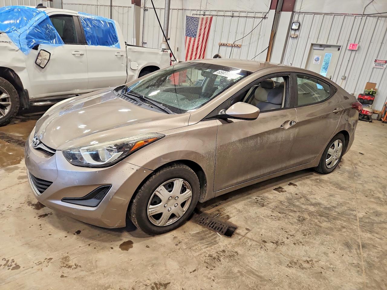 2016 HYUNDAI ELANTRA
