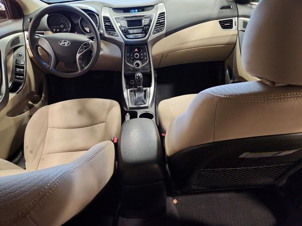 2016 HYUNDAI ELANTRA