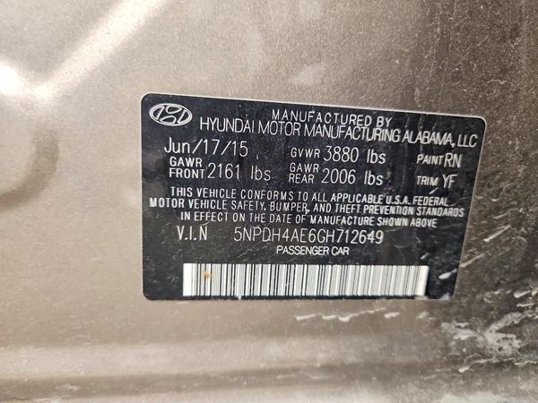 2016 HYUNDAI ELANTRA