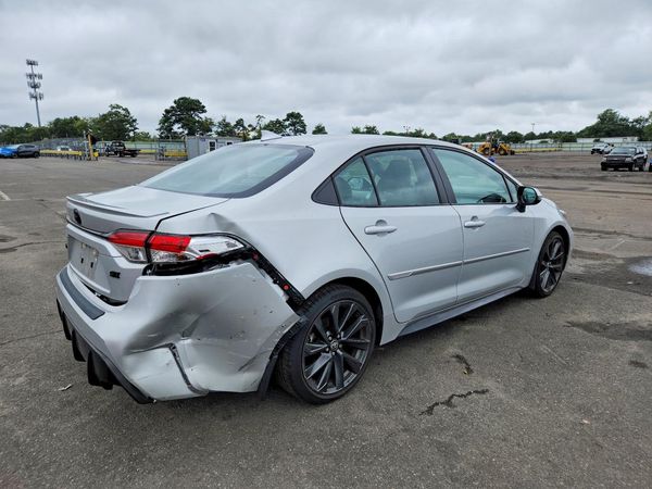 2024 TOYOTA COROLLA