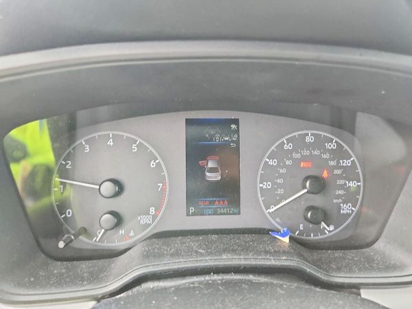 2024 TOYOTA COROLLA