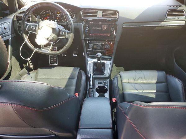 2018 VOLKSWAGEN GTI S, SE, Autobahn