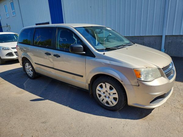 2013 DODGE GRAND CARAVAN SE