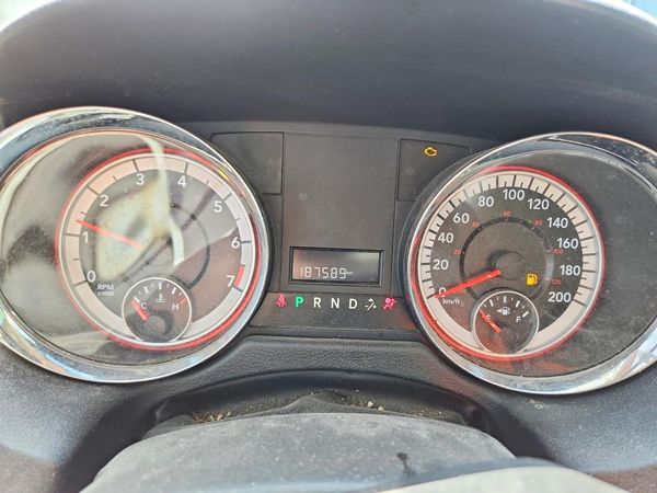 2013 DODGE GRAND CARAVAN SE