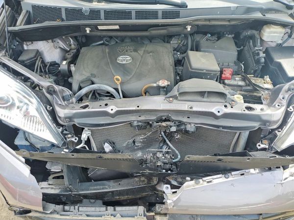 2020 TOYOTA SIENNA E grade