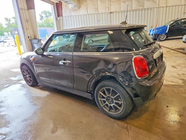 2015 MINI COOPER