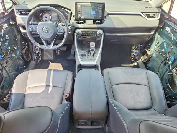 2021 TOYOTA RAV4 XLE Premium — CKPT