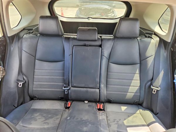 2021 TOYOTA RAV4 XLE Premium — SUVN