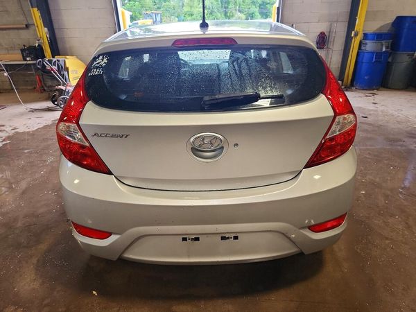 2012 HYUNDAI ACCENT