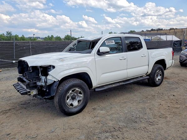 2019 TOYOTA TACOMA SR5