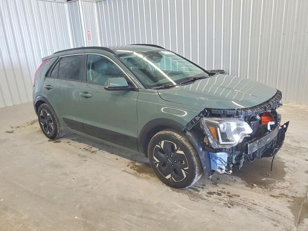 2024 KIA NIRO Wind