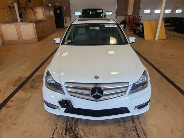 2013 MERCEDES-BENZ C C300