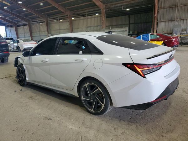 2022 HYUNDAI ELANTRA