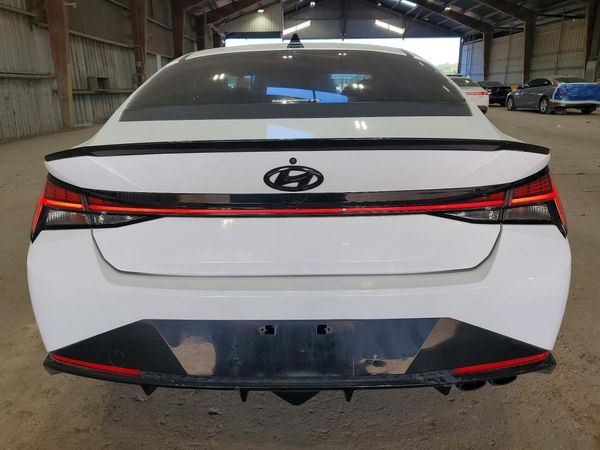 2022 HYUNDAI ELANTRA