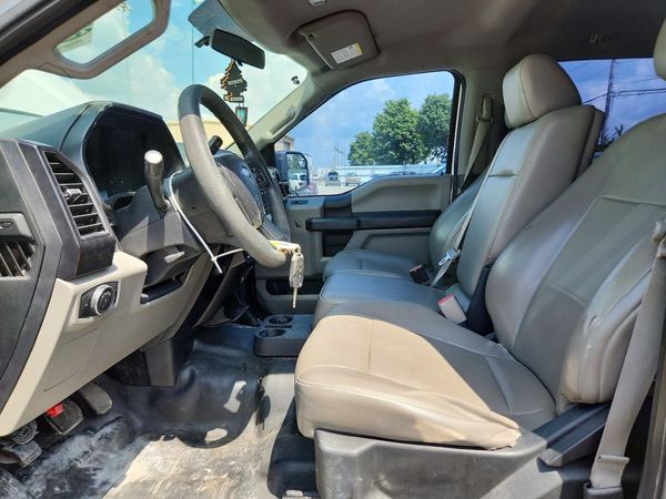 2017 FORD F150