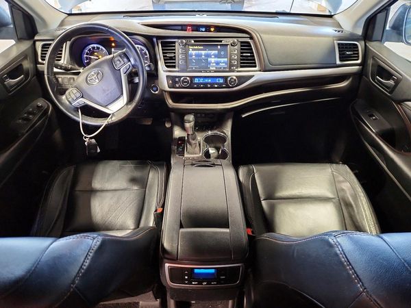 2018 TOYOTA HIGHLANDER SE/XLE