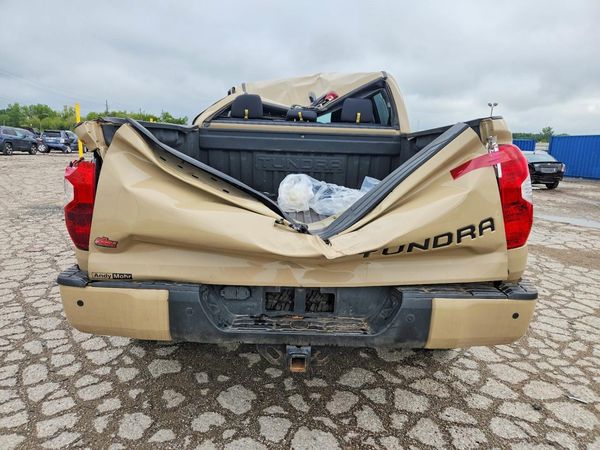 2020 TOYOTA TUNDRA SR5 Grade