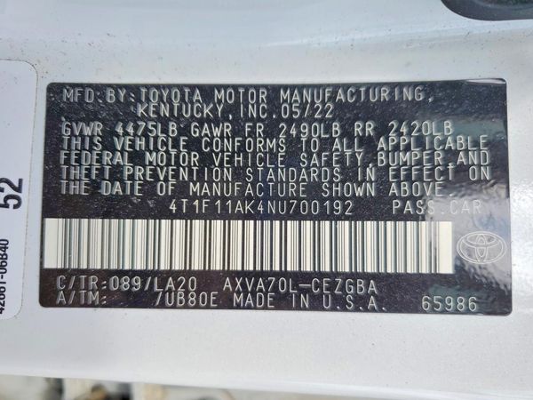 2022 TOYOTA CAMRY XLE — VINS