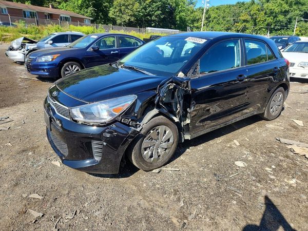 2020 KIA RIO 5-DOOR LX, S