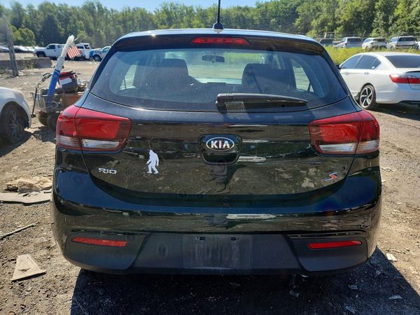 2020 KIA RIO 5-DOOR LX, S