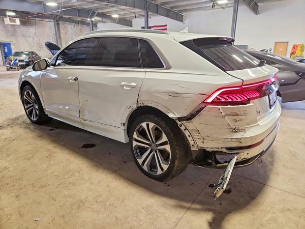2019 AUDI Q8