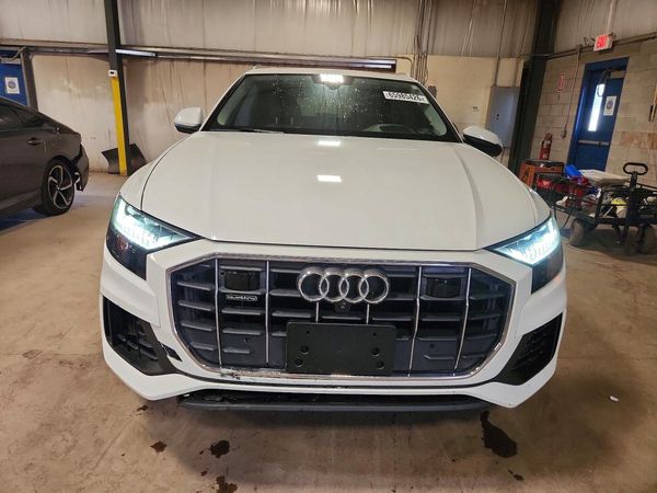 2019 AUDI Q8