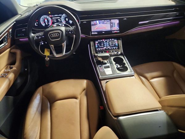 2019 AUDI Q8