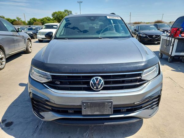 2022 VOLKSWAGEN TIGUAN