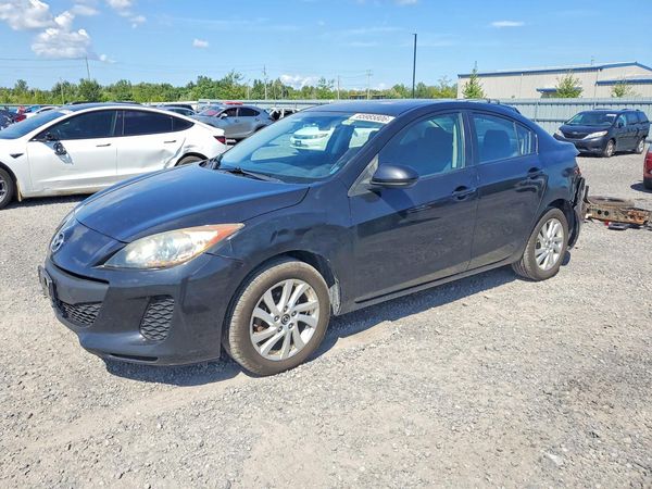 2013 MAZDA 3 Touring/GS