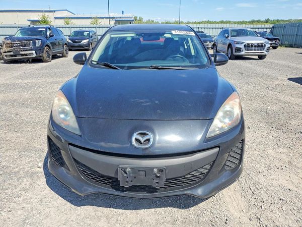 2013 MAZDA 3 Touring/GS