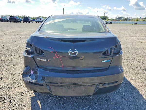 2013 MAZDA 3 Touring/GS