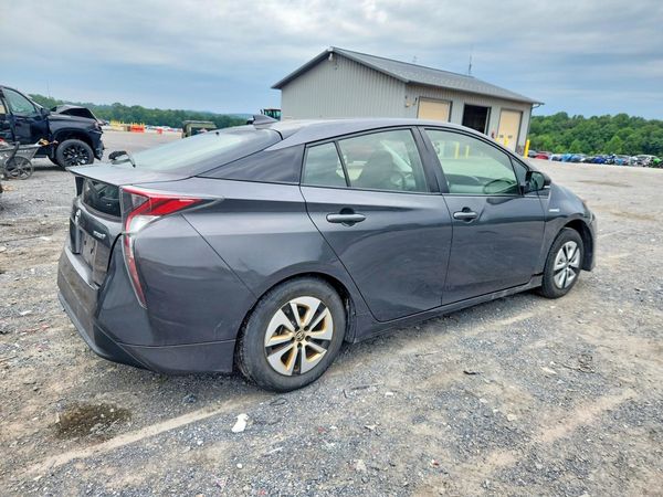 2016 TOYOTA PRIUS One/Two