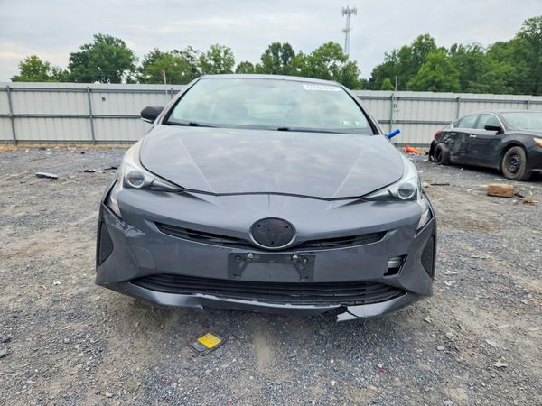 2016 TOYOTA PRIUS One/Two