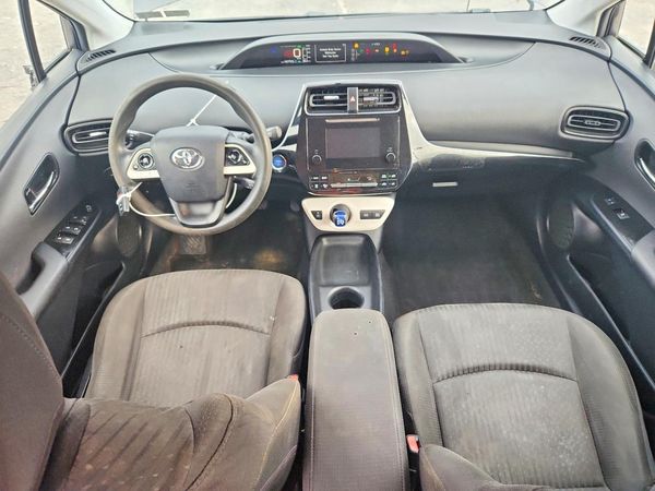 2016 TOYOTA PRIUS One/Two