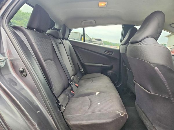 2016 TOYOTA PRIUS One/Two