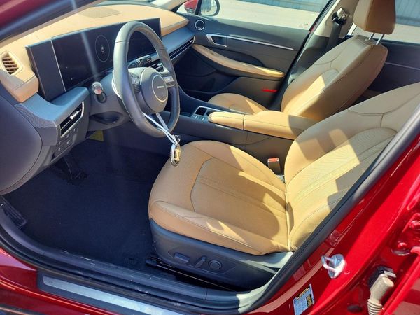 2025 HYUNDAI SONATA Limited