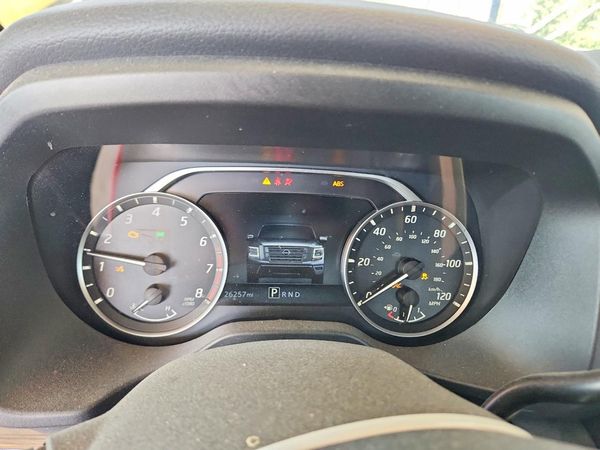 2024 NISSAN TITAN