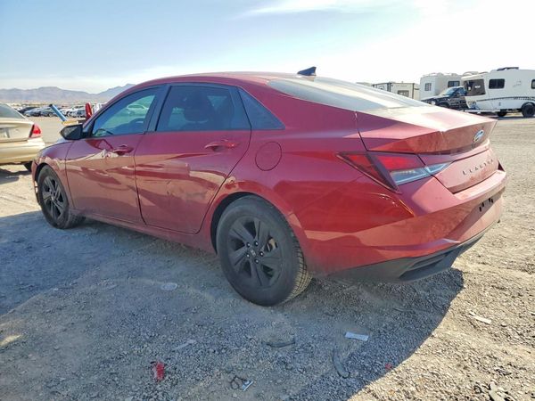 2022 HYUNDAI ELANTRA